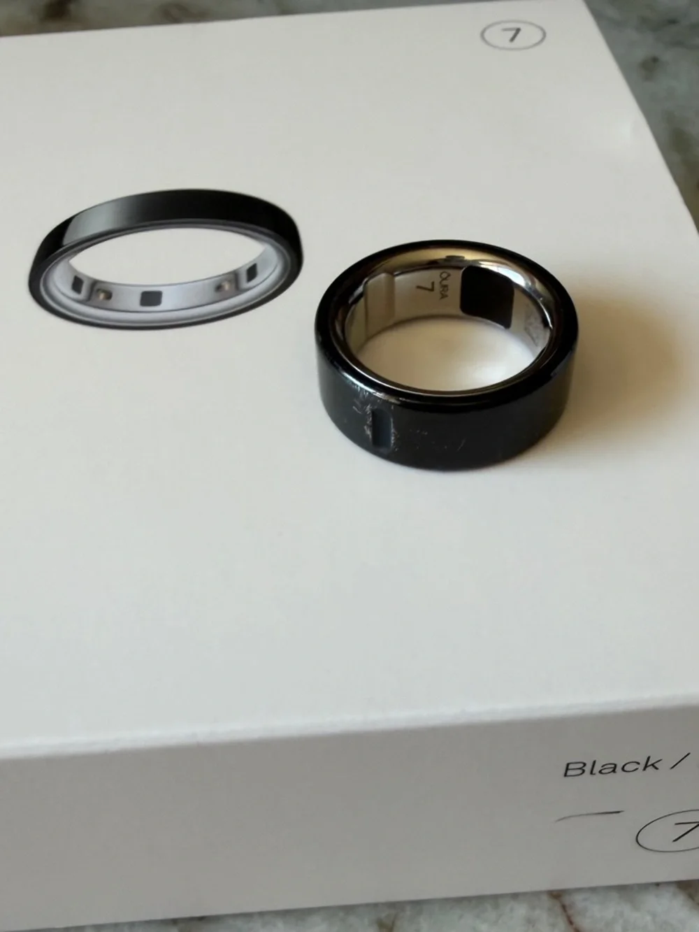 Oura Ring 4 Smart Ring by Oura — Black